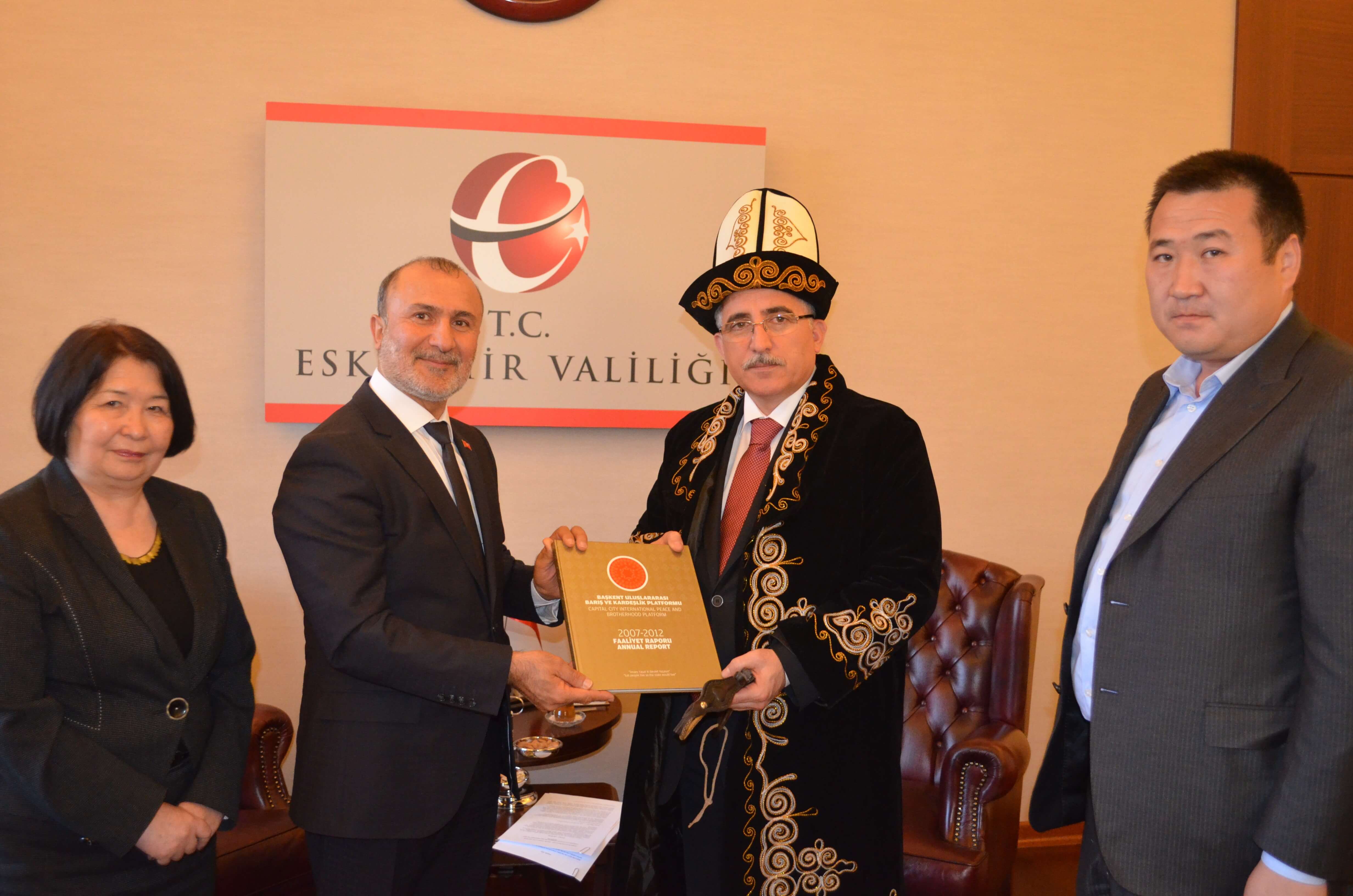 ​​​​​​​Kırgızistan Dostluk ve Kültür Derneği Ankara Şubesi Yönetim Kurulu Başkanı Eldar Orozaliev